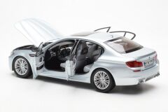BMW M5 F10  Biturbo Limousine 2012 1:18 v8 ﻿ PARAGON