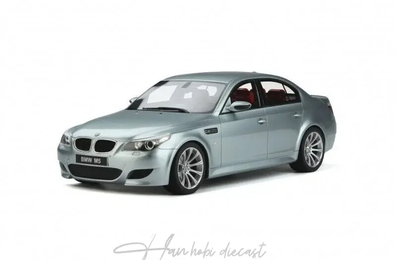BMW M5 E60 2008 1:18 OTTO