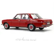 Mercedes benz 200 W115 Norev 1:18 Diecast model 1973