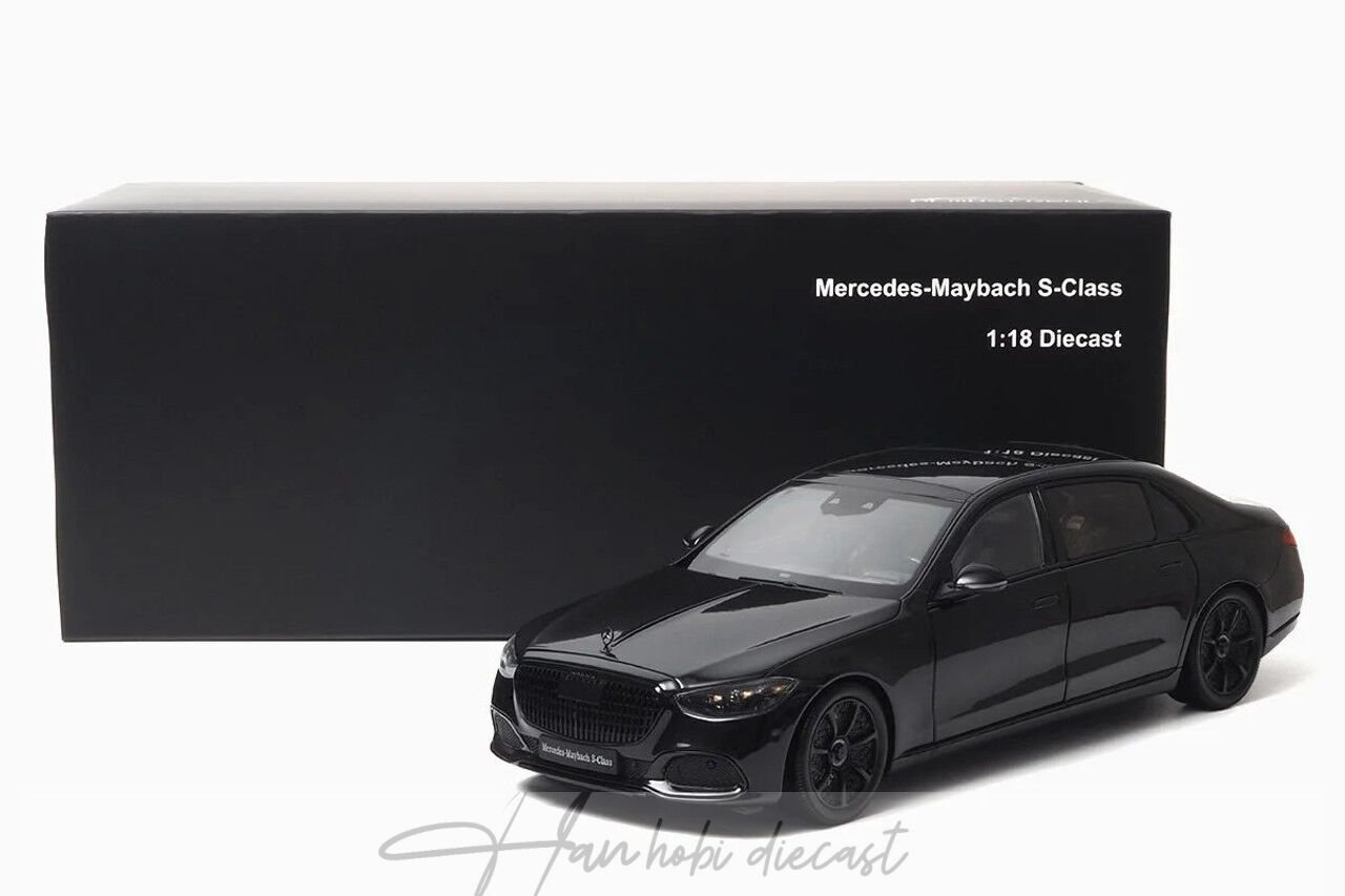 Mercedes Benz Maybach S class Night seri Black Almost real