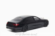 Mercedes Benz Maybach S class Night seri Black Almost real
