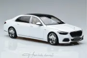 Mercedes Benz Maybach S class White Almost real 1:18 Diecast