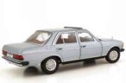 Mercedes Benz 230 W123 1976 Rewell 1:18 Diecast