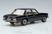 Mercedes Benz  200 Black W115 1968  Norev 1:18 Diecast