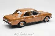 Mercedes Benz  200 W115 1969  Norev 1:18 Diecast