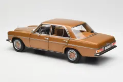 Mercedes Benz  200 W115 1969  Norev 1:18 Diecast