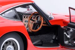 Toyota 2000 Gt 1967 Red Autoart 1:18 Diecast