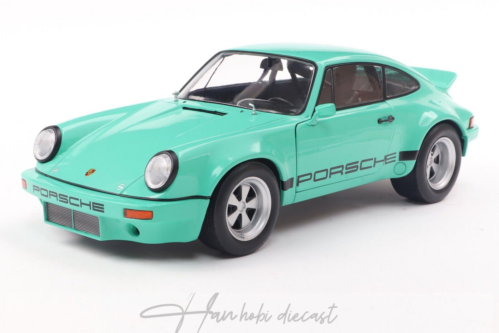 Porsche 911 Carrera RSR IROC 1974 – Mint Green Solido 1:18   Diecast