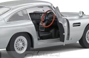 Aston Martin DB5 (1964) Silver Birch Solido 1:18   Diecast