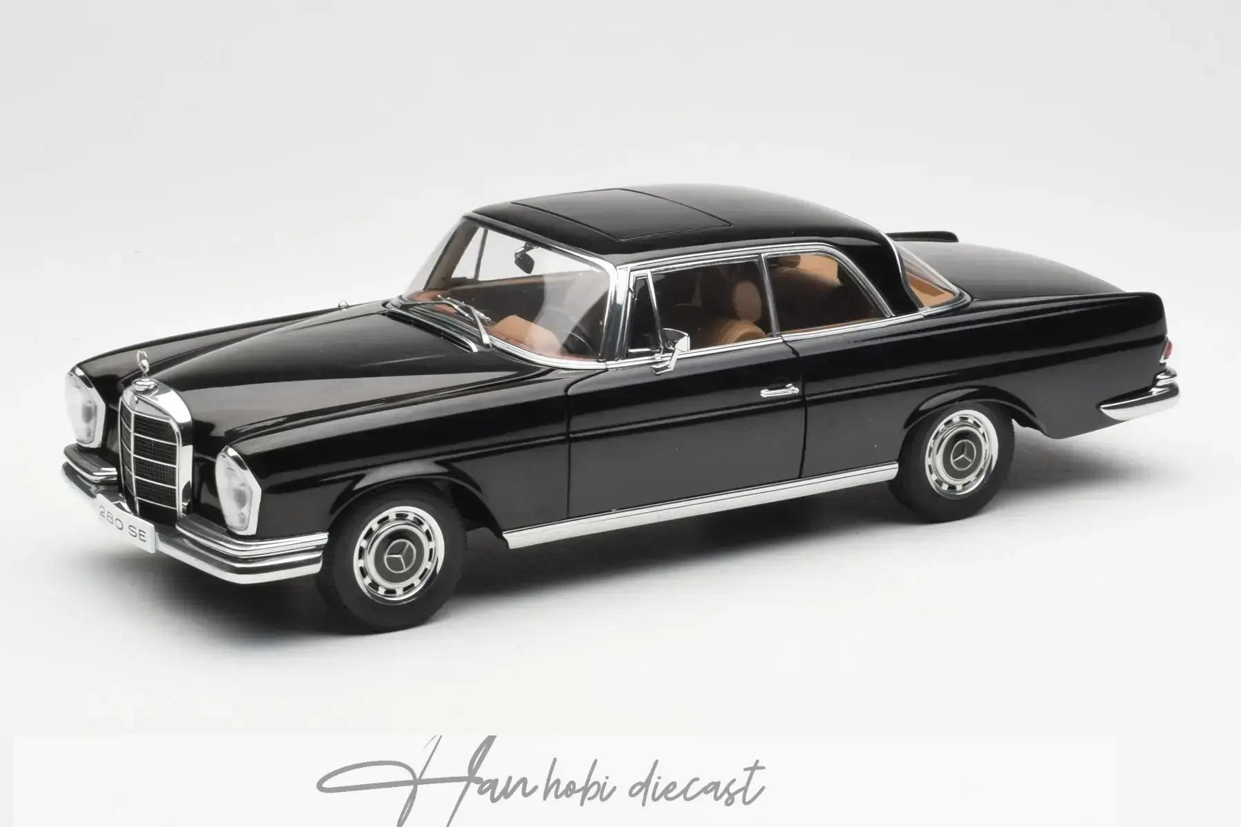 Mercedes Benz 280SE Coupe 1968 Black AUTOART Millennium 1:18
