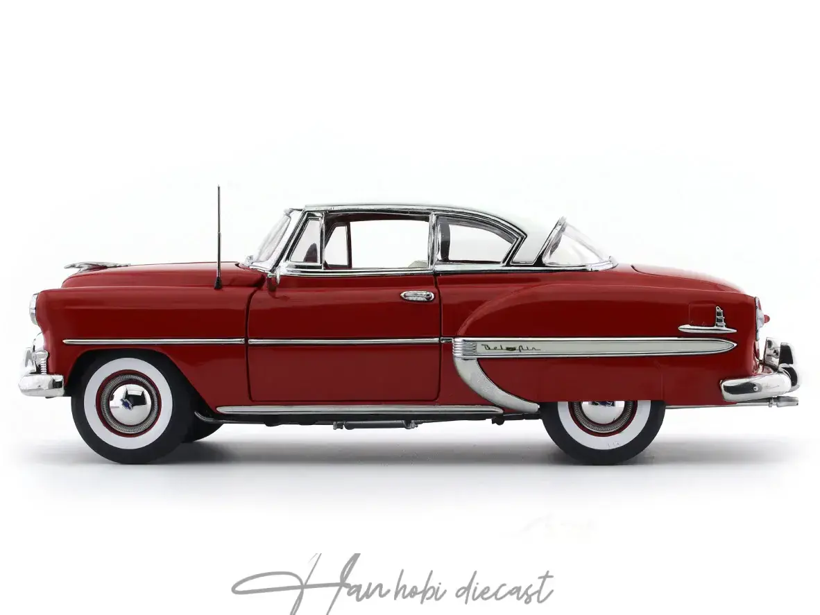 Chevrolet Beair Coupe 1953 Red Sunstar 1:18