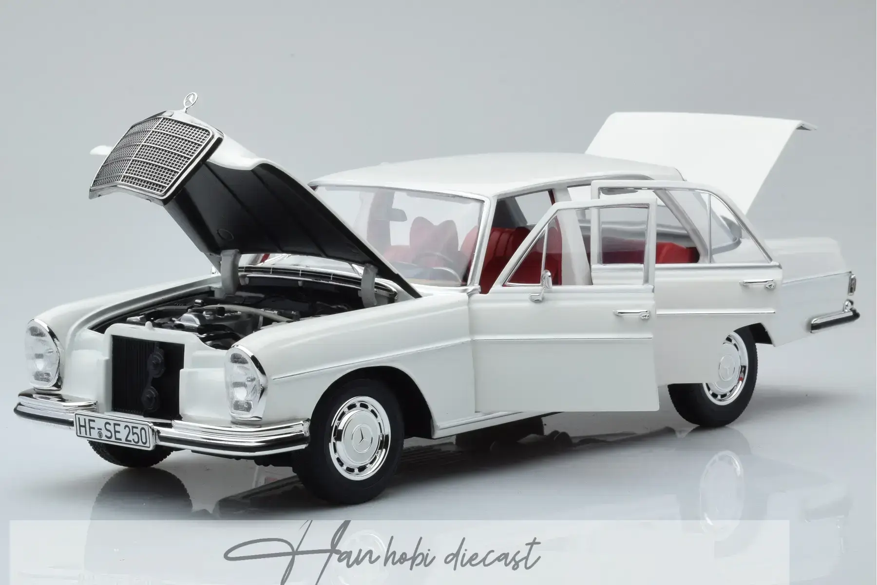 Mercedes Benz 250 SE W108 1967 White Norev 1:18 Diecast