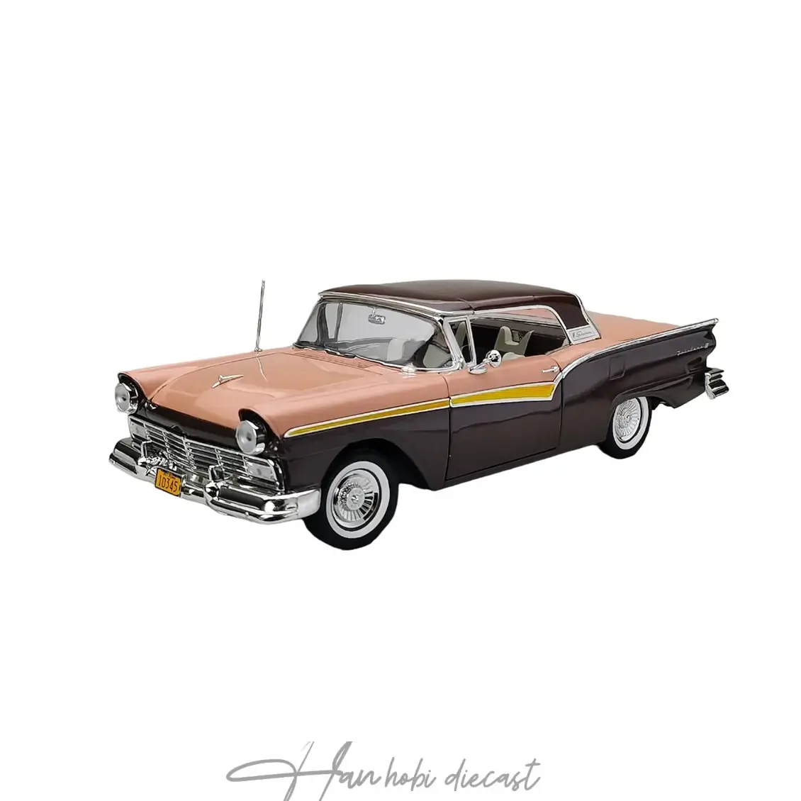 Ford Fairline 500 Skyliner 1957 Silver mocca / Coral send Sunstar 1:18