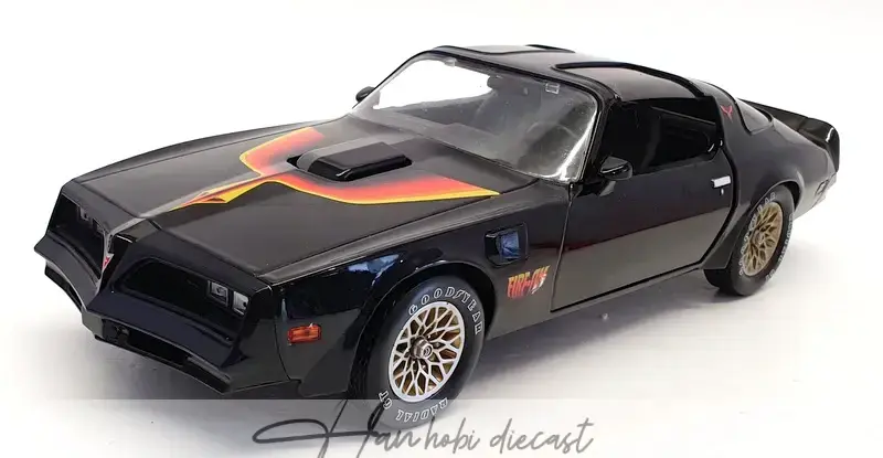 Pontiac Firebird Black 1977 Greenlight 1:18 Diecast