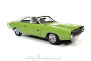 Dodge Charger R / T Hemmings Muscle Machine 1970 Autoworld 1:18 Diecast