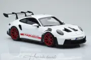 Porsche 911 ( 992 ) GT3 RS 2022  White -Pryo Red Norev 1:18 Diecast