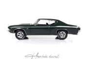 1969 Chevy Chevelle YENKO Fathom Green Autoworld 1:18
