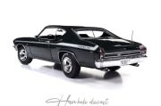 1969 Chevy Chevelle YENKO Fathom Green Autoworld 1:18