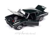 1969 Chevy Chevelle YENKO Fathom Green Autoworld 1:18