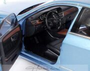 Mercedes Benz E Klasse W212 Elegance Minichamps 1:18 Diecast