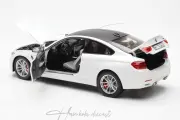 BMW M4 F82 Coupe White 2014 Paragon 1:18 Diecast