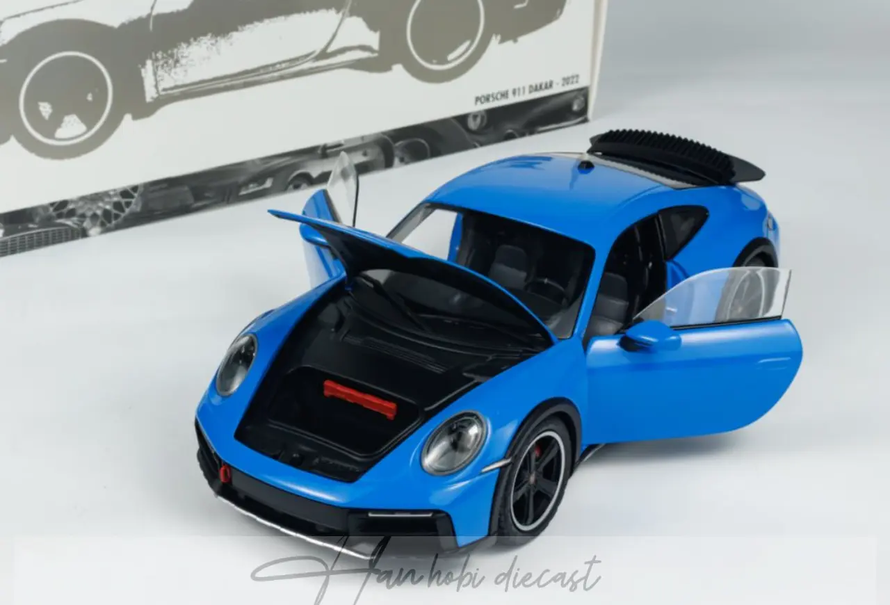 Porsche 911 Dakar Coupe Blue Metallic 2022 Minichamps 1:18 Diecast