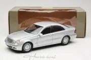 Mercedes Benz W211 Sılver 2002 Kyosho 1:18 Diecast