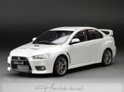 Mitsubishi Lancer Evolution X White Sunstar 1:18 Diecast
