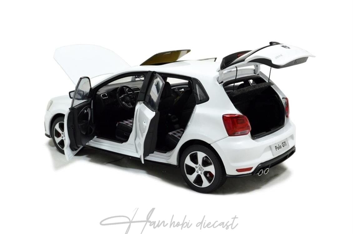 Volkswagen Polo GTI 2015 White Paudi 1:18 Diecast