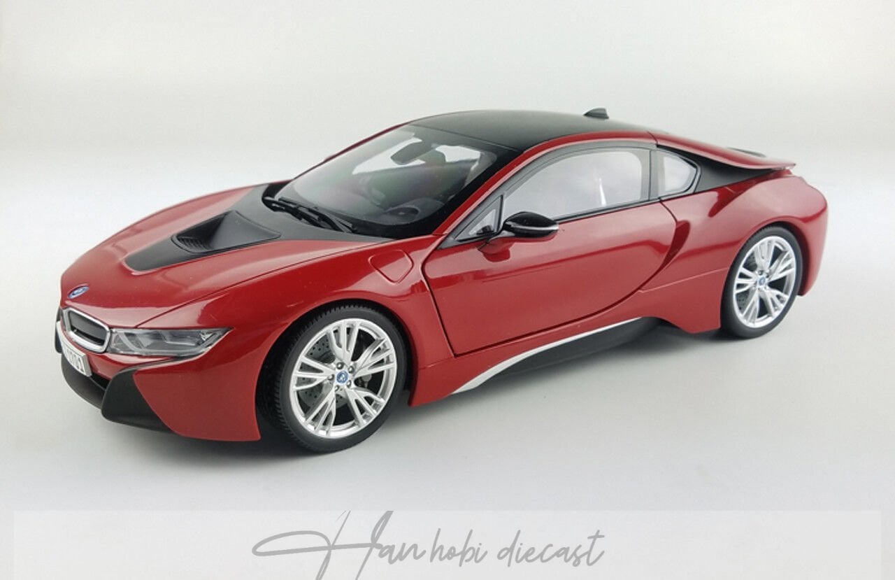 BMW İ8 Red Paragon 1:18 Diecast Model