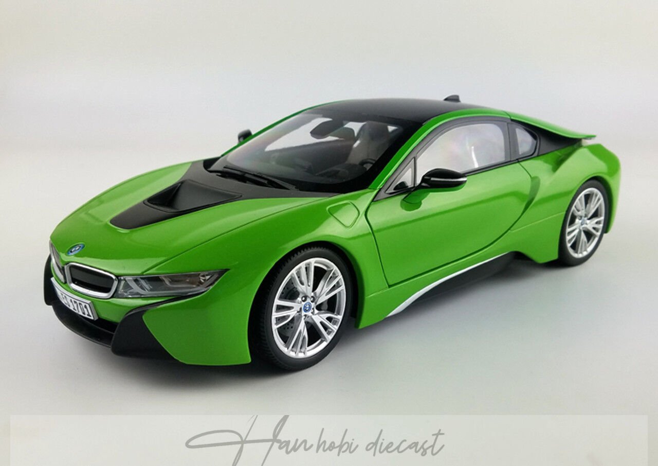 BMW İ8 Green  Paragon 1:18 Diecast