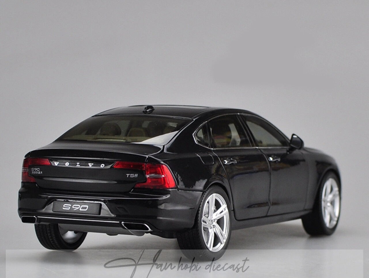 Volvo S90 T5 Black Paudi 1:18 Diecast
