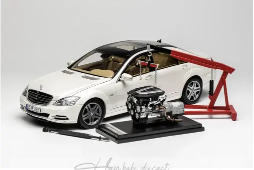Mercedes Benz S600L Maybach W221 White Motorhelix 1:18