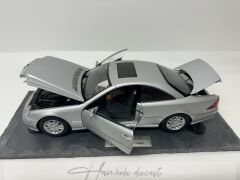 Mercedes Benz Sl500 Coupe Grey AUTOART  1:18 Diecast