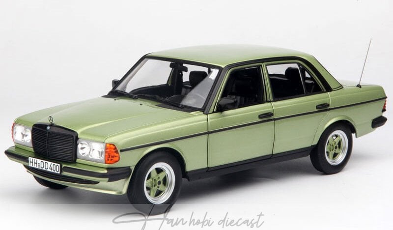 Mercedes Benz 200 W123 Amg Silver Green 1984  Norev 1:18 Diecast