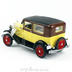 Ford Model A Tudor Yellow Brown 1931 Sunstar 1:18