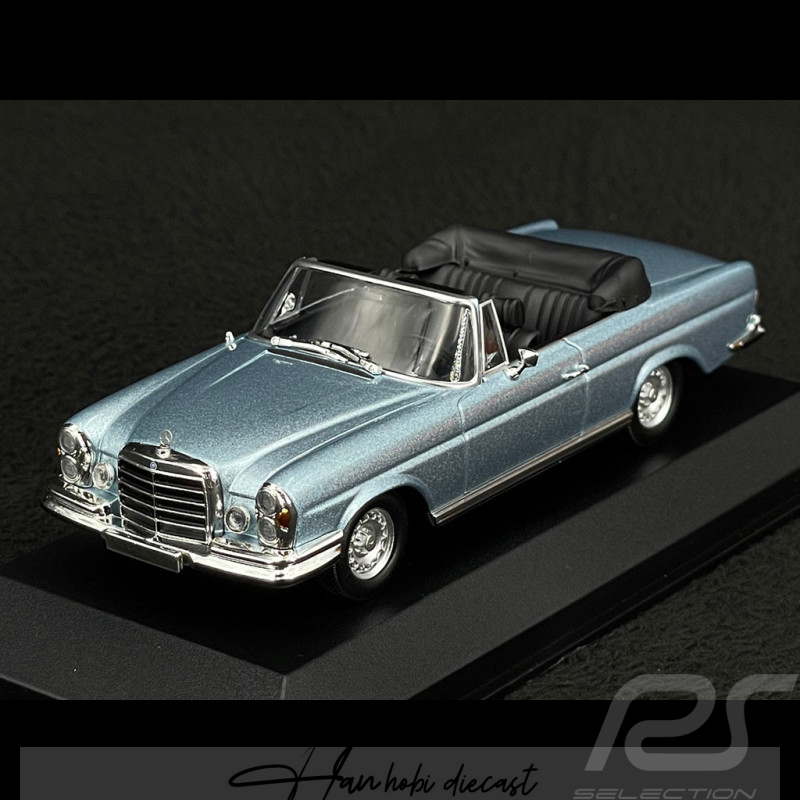 Mercedes Benz 280 SE W111 Blue Caprio 1970 Minichamps 1:43 Diecast
