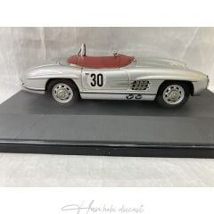 Mercedes Benz 300 Sls Grey Schuco 1:43 Diecast