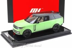 1:18 Motorhelix LCD Range Rover Autobiography 2023 green
