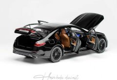 iScale Mercedes Benz E- Klasse E450 (W214) – Black