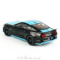 2015 Ford Mustang Petty's Garage,AutoWorld  1/18 Ölçek