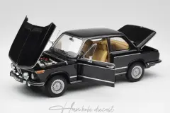 BMW E12 2002 L Black AUTOart 1/18