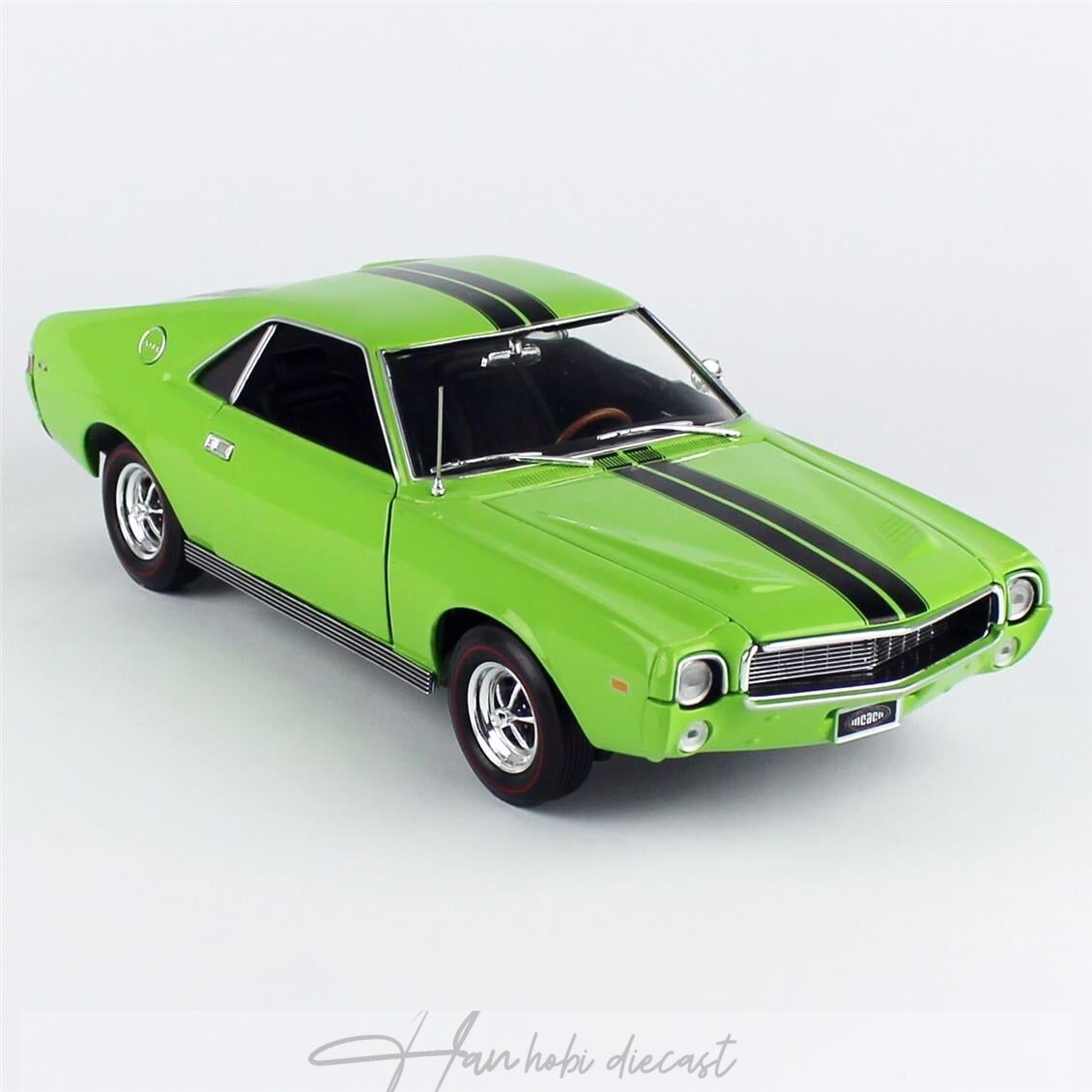 1969 AMC AMX Hardtop, Big Bad Green,AutoWorld  1/18 Ölçek,