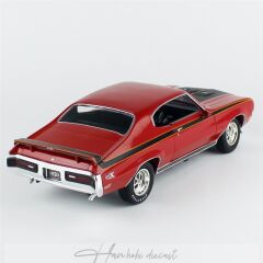 1972 Buick GSX AutoWorld 1:18 Ölçek Fire Red