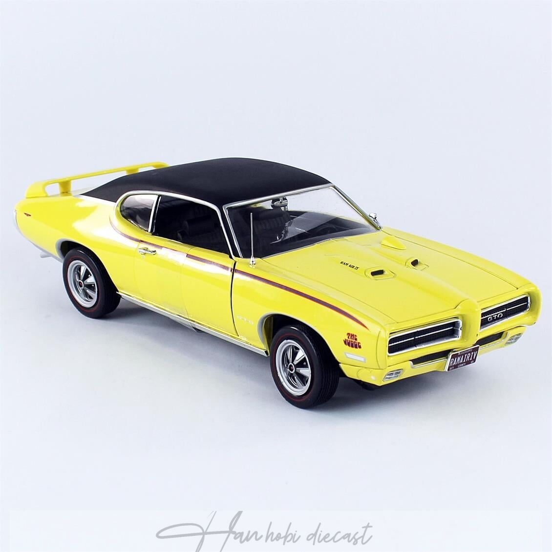 1969 Pontiac GTO Judge,AutoWorld  1/18 Ölçek Goldenrod Yellow