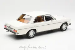 Mercedes 200 W115 White 1968 Norev 1/18