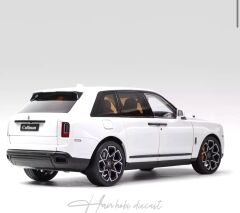 Rolls-Royce Cullinan Arctic White Keng fai 1:18 Diecast