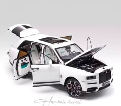 Rolls-Royce Cullinan Arctic White Keng fai 1:18 Diecast