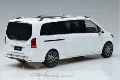 Mercedes V Class V260L 2023 White Mercedes Dealer 1/18