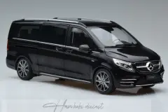 Mercedes V Class V260L 2023 Black Mercedes Dealer 1/18